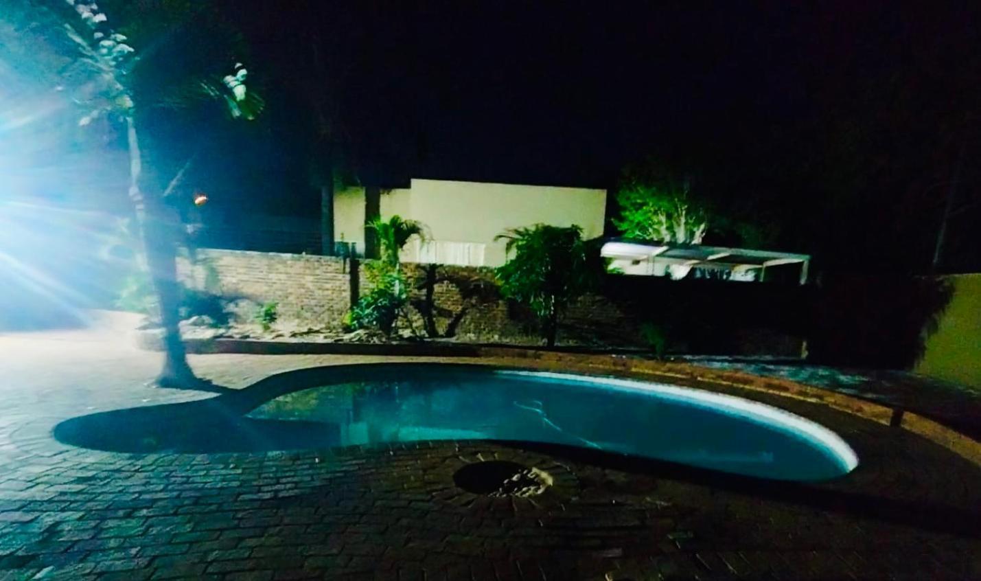 Erins Haven - Polokwane Apartment ภายนอก รูปภาพ